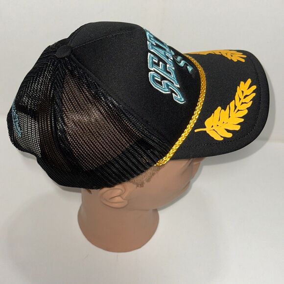 Seattle Kraken Mitchell & Ness NHL Mens Hat Black Gold Leaf Trucker Snapback Cap - Picture 3 of 8